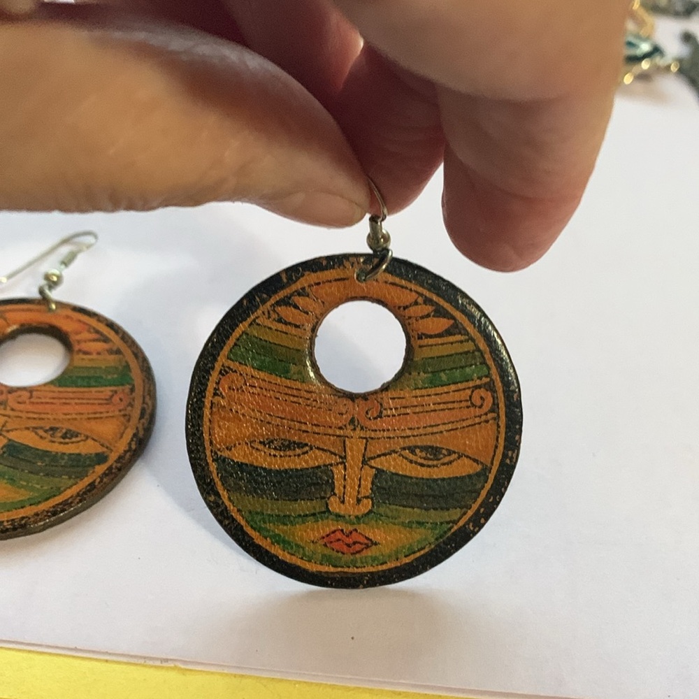Unique earrings - Picture 6 of 6